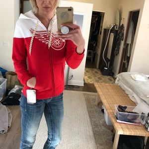 Detroit red wings zip up hoodie